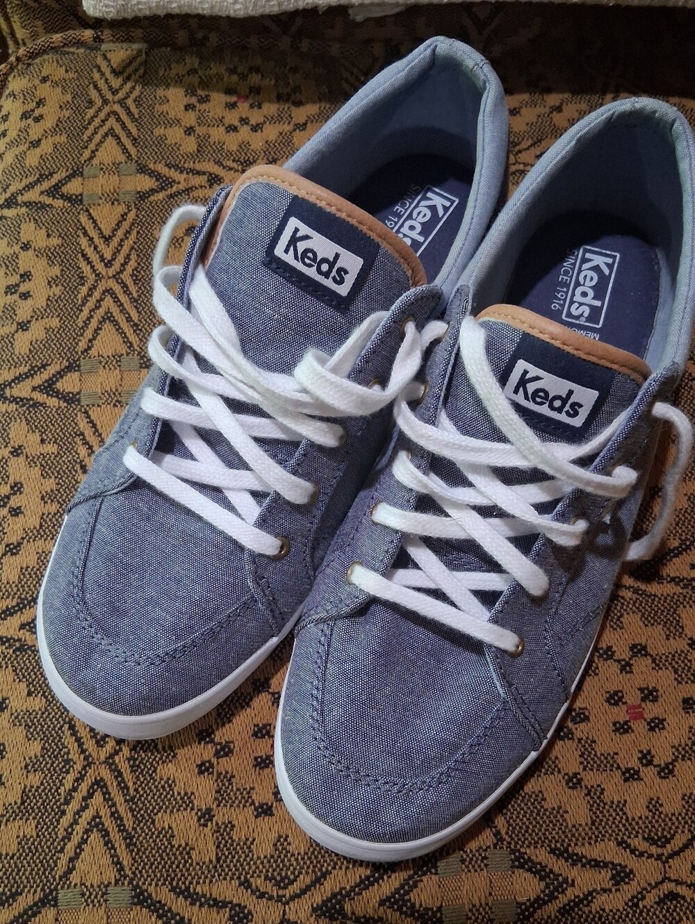 Keds Sneakers - Denim Blue...Very Nice Pre-owned Condition (Size 9)